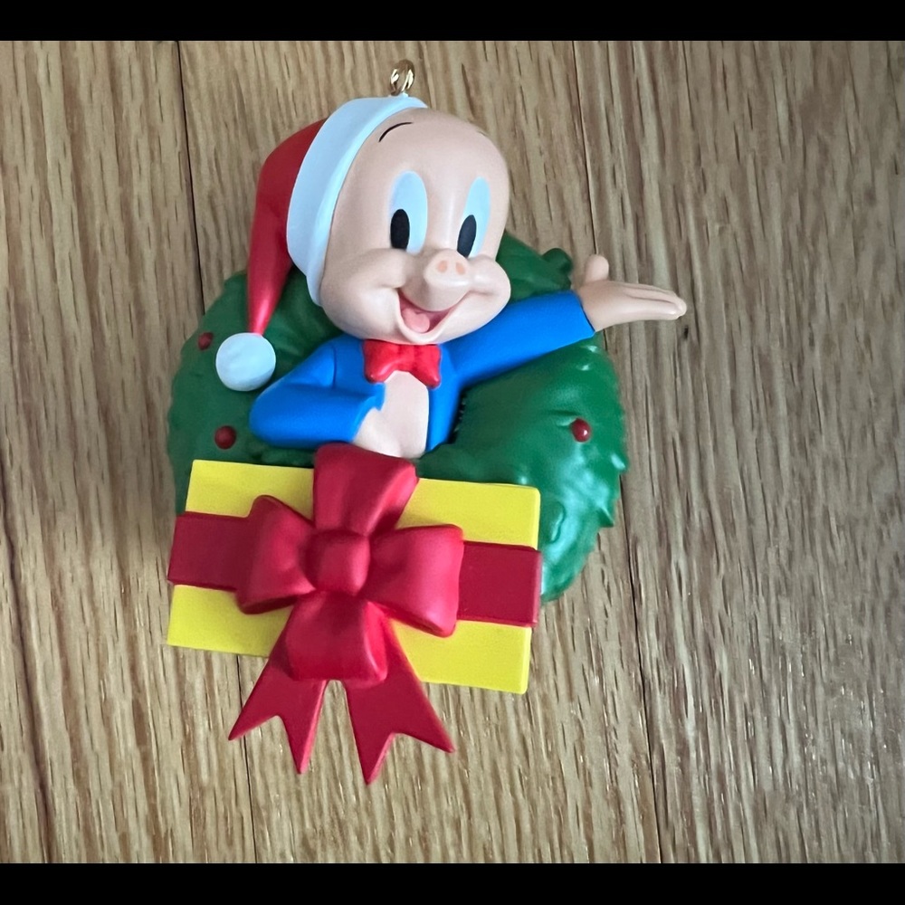 Porky pig ornament